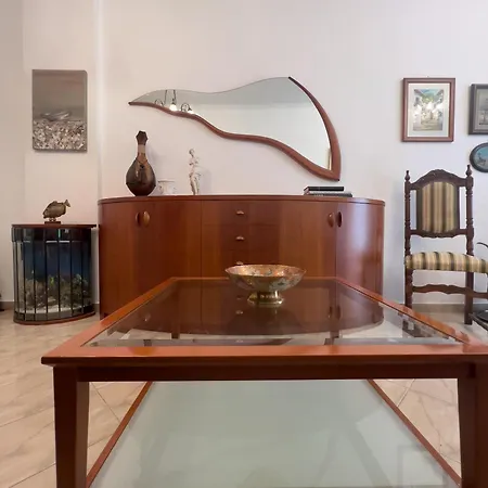 Homevision - Spacious And Warm - Very Apartment Thessaloniki