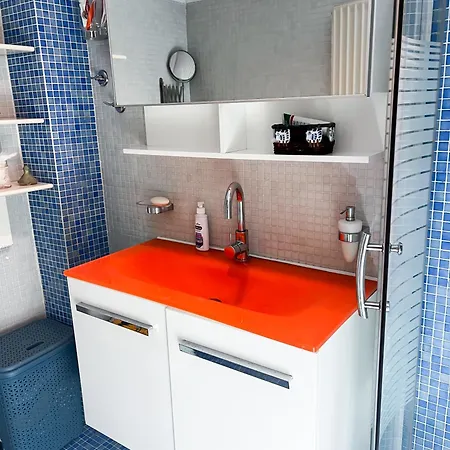 Lejlighed Homevision - Spacious And Warm - Very *