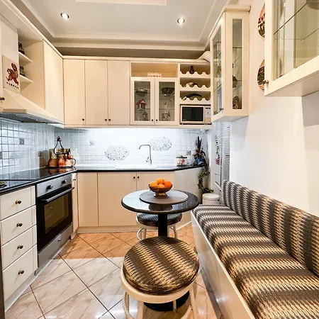 Homevision - Spacious And Warm - Very Апартаменты